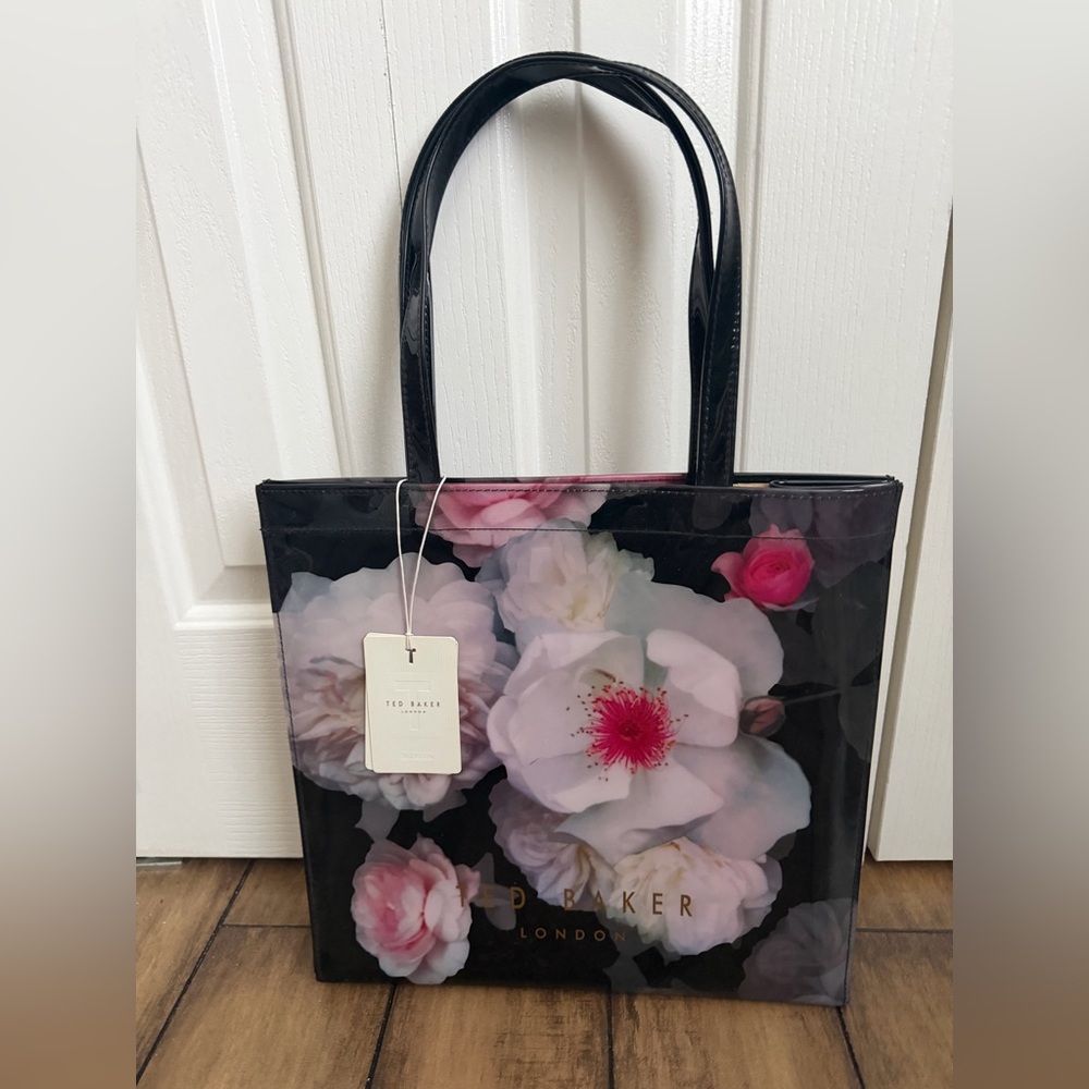 NWT Ted Baker London Chelsea print large tote icon Taracon bag